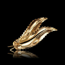 Load image into Gallery viewer, Vintage 18K Gold Feather Brooch with Twin Textured Design
