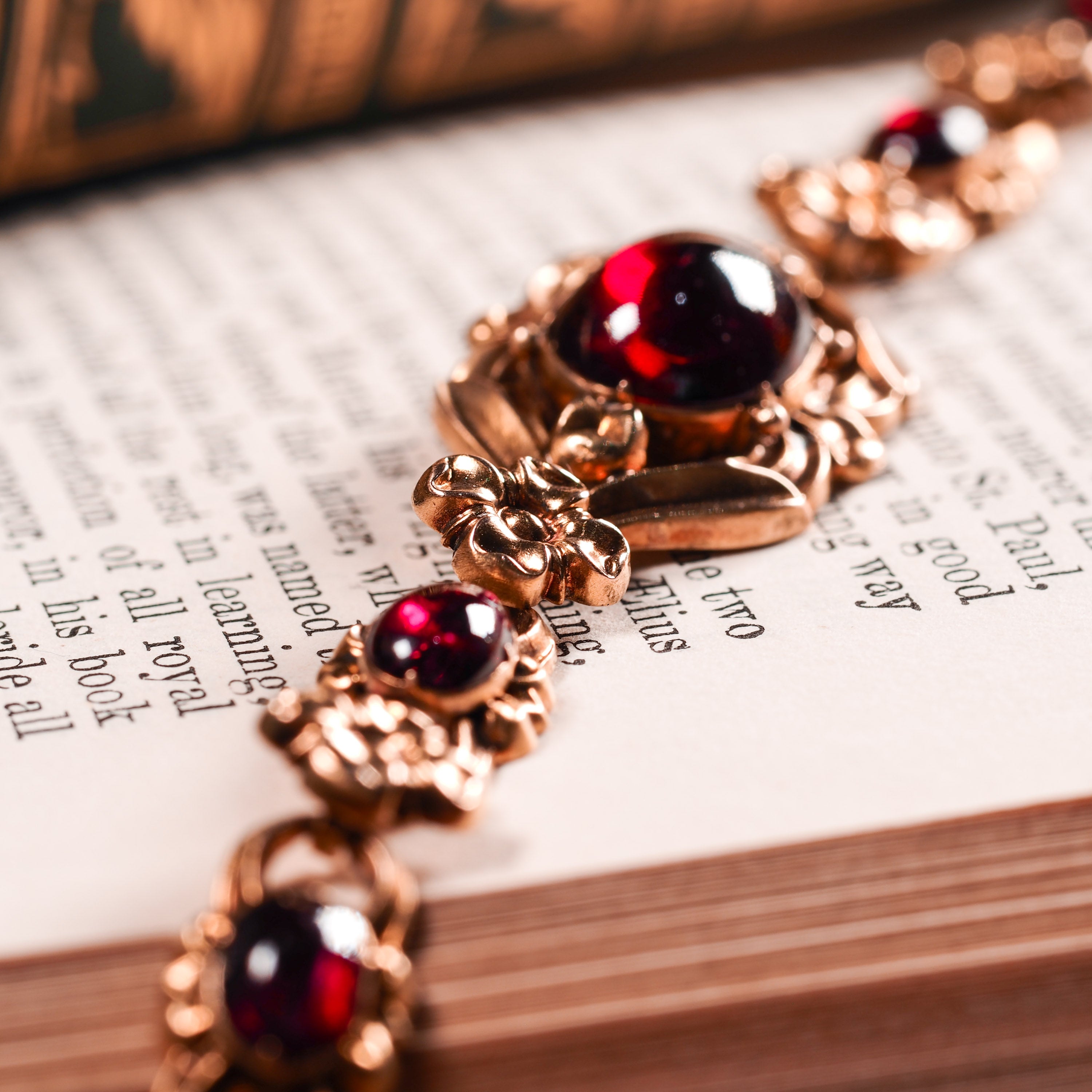 Dark Red Garnet Bracelet, Women's Fashion, Jewelry & Organisers, Necklaces  on Carousell