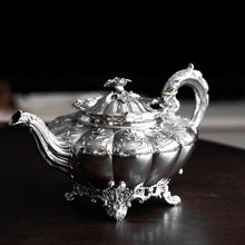 Load image into Gallery viewer, Antique Georgian Solid Silver Teapot &#39;Melon&#39; Shape Acanthus Design - Barnard 1835
