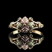 Load image into Gallery viewer, Tri-Colour Gold Ring with Foliate Motifs 9K Gold
